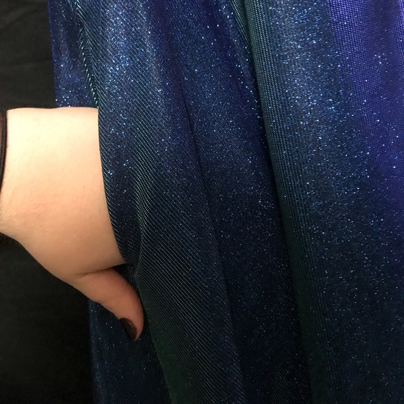 Plus size Bella Divine prom dress! XXXL - Picture 4 of 8